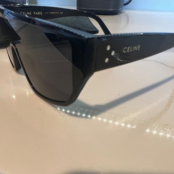 Celine Polarized Glasses - Picture 3 of 5